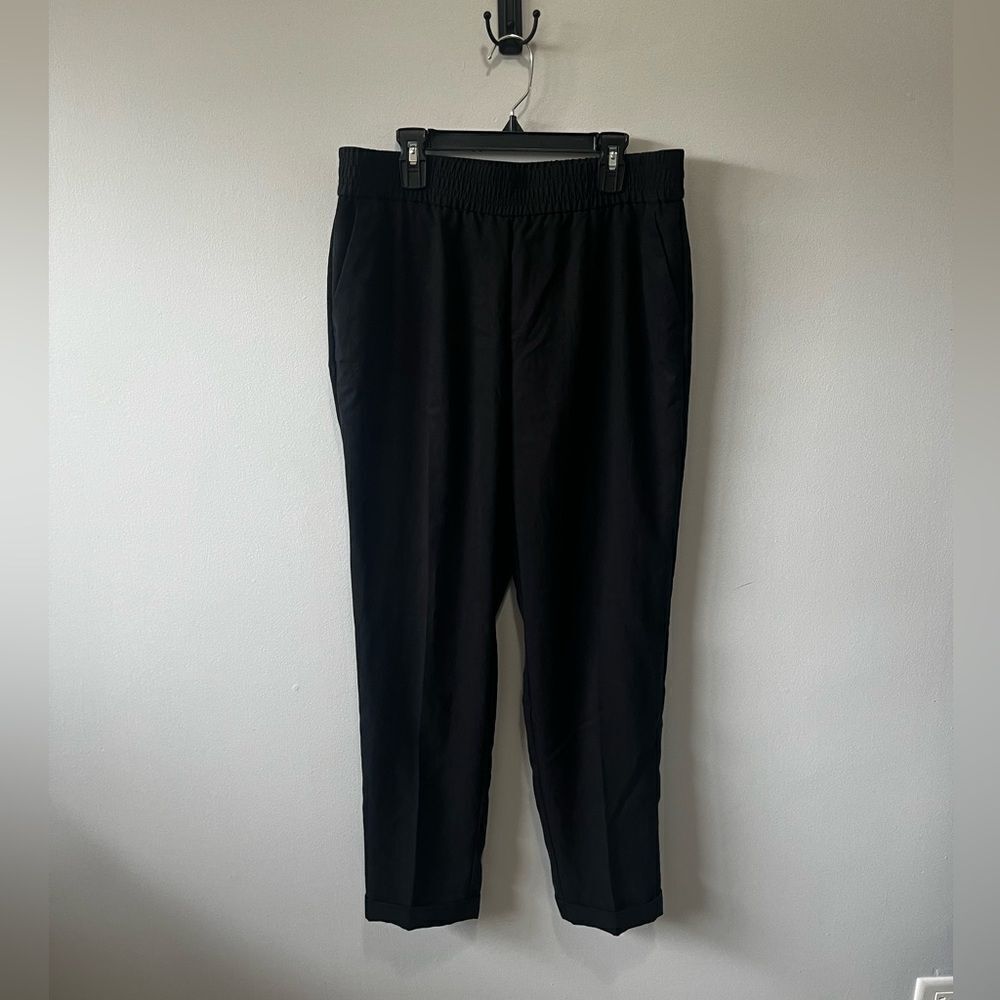 Chico’s Black Lightweight Tencel Blend Cuff Bottom Pants 0